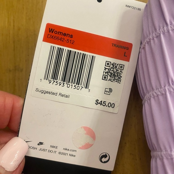 Nike Women’s Lavender Athletic Shorts High Waist Lined New Size large - Picture 5 of 12